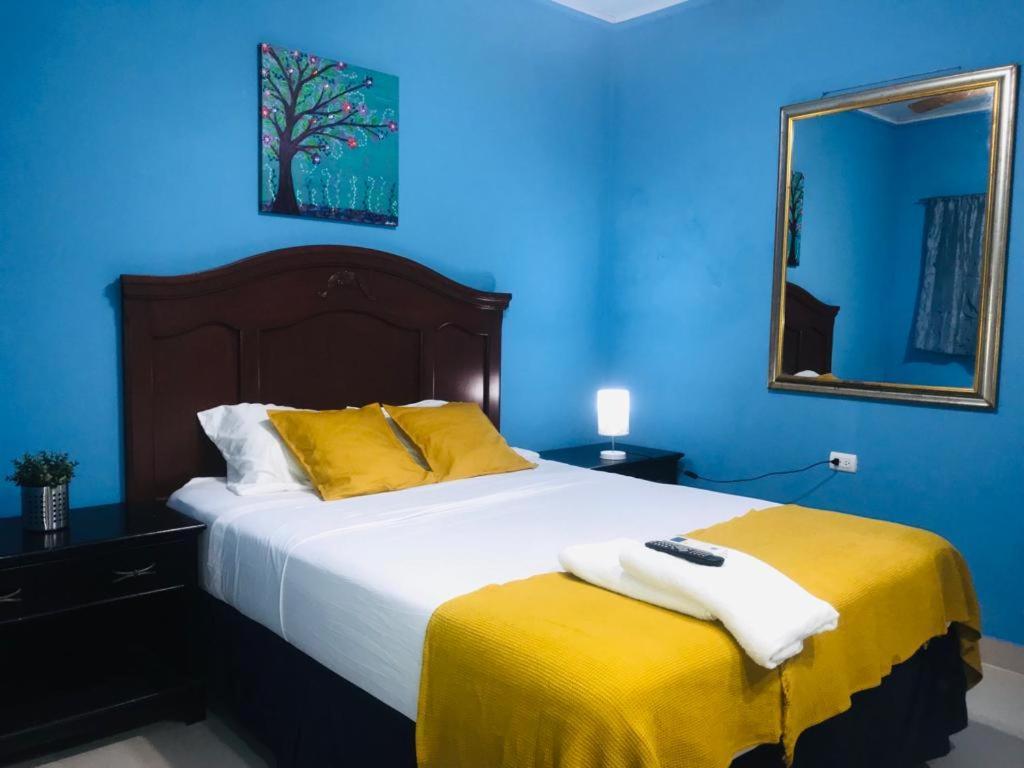 Hotel Casa Blanca เลออน ภายนอก รูปภาพ
