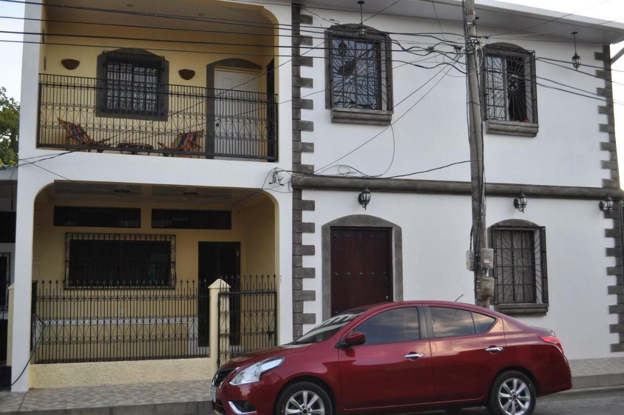 Hotel Casa Blanca เลออน ภายนอก รูปภาพ