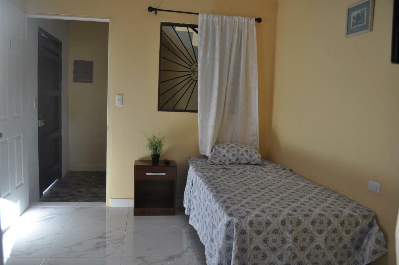 Hotel Casa Blanca เลออน ภายนอก รูปภาพ