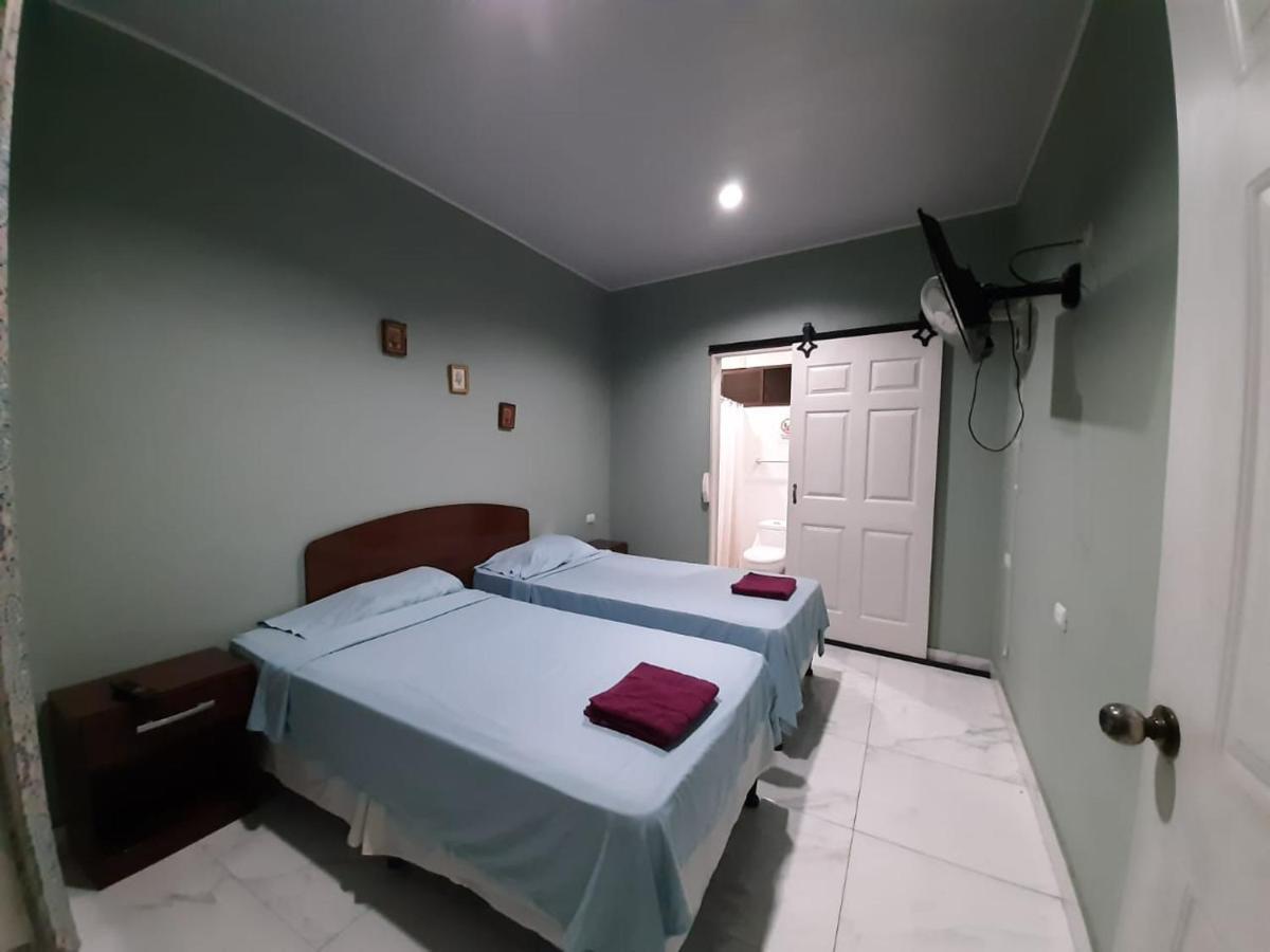 Hotel Casa Blanca เลออน ภายนอก รูปภาพ